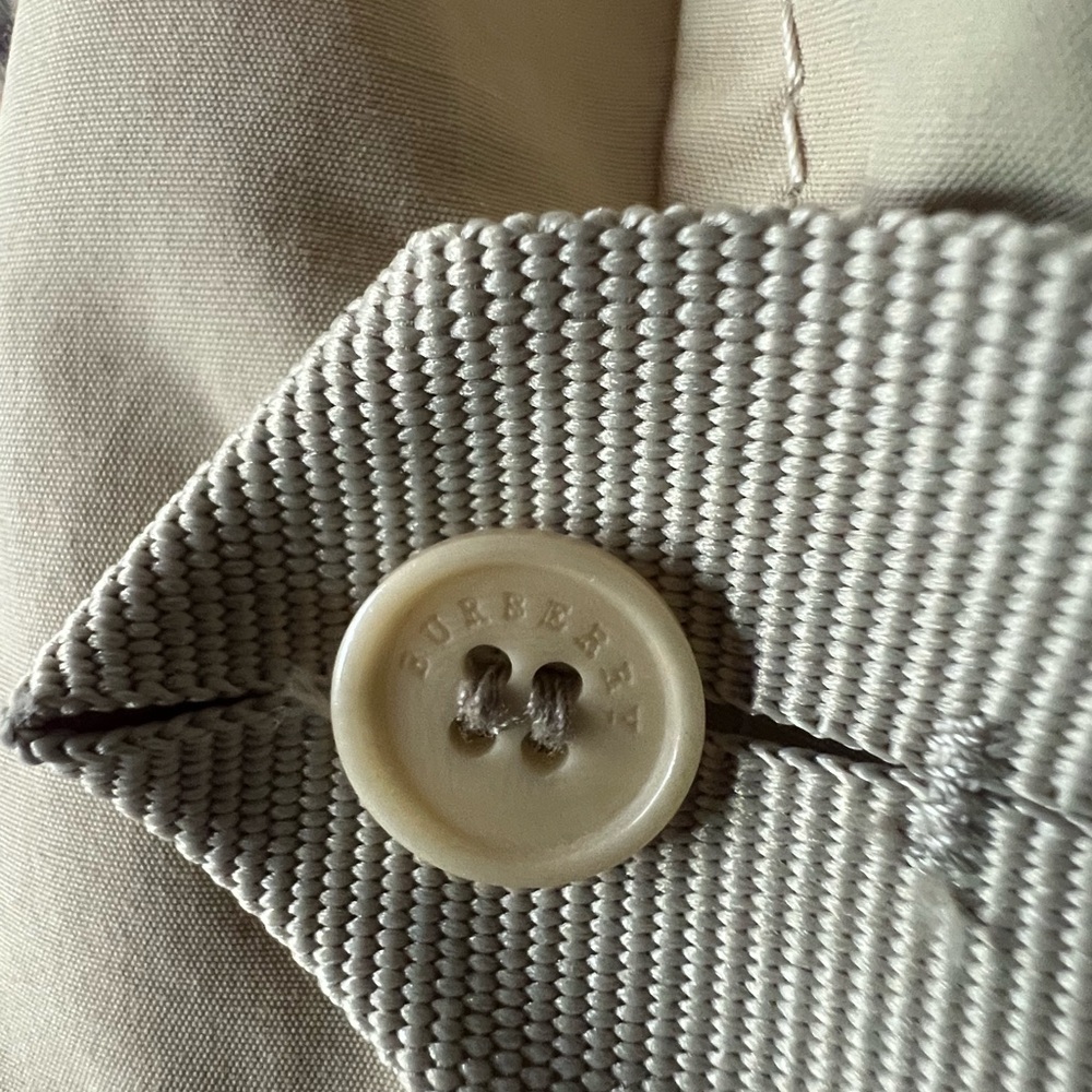 Burberry Beige Trench Coat size 46R men’s - Picture 7 of 14